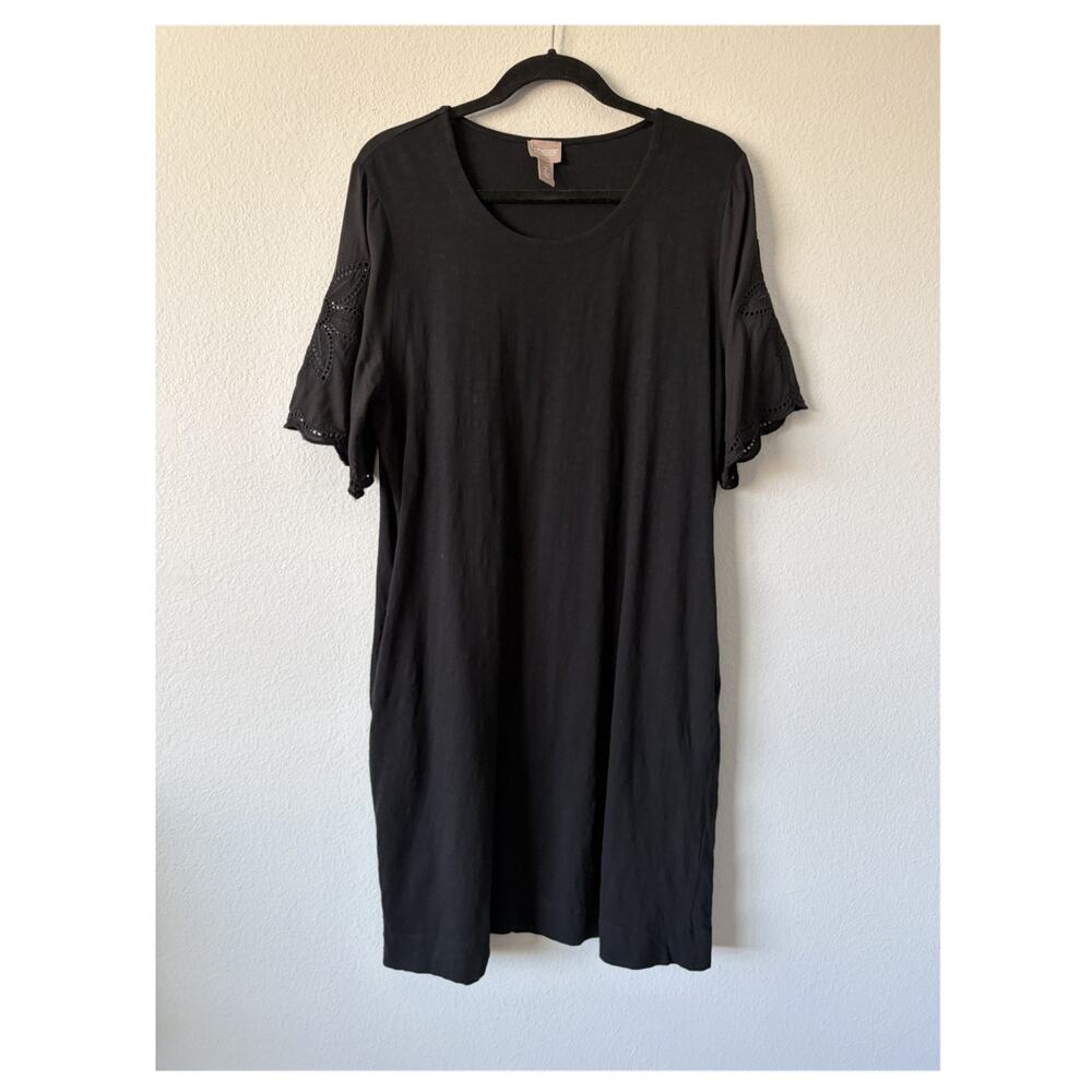 Chico's Black 100% Cotton Eyelet Sleeve Shift Dress Knee Length Pockets Sz 2